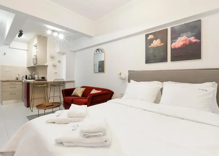 Apartment Ototo Stylish Living At Afentouli 2b *