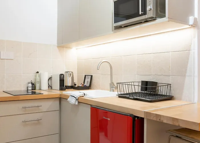 Ototo Stylish Living At Afentouli 2b