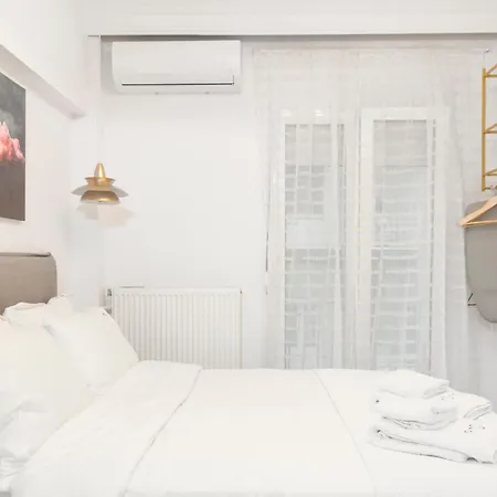 Ototo Stylish Living At Afentouli 2b