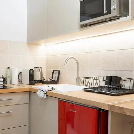 Ototo Stylish Living At Afentouli 2b