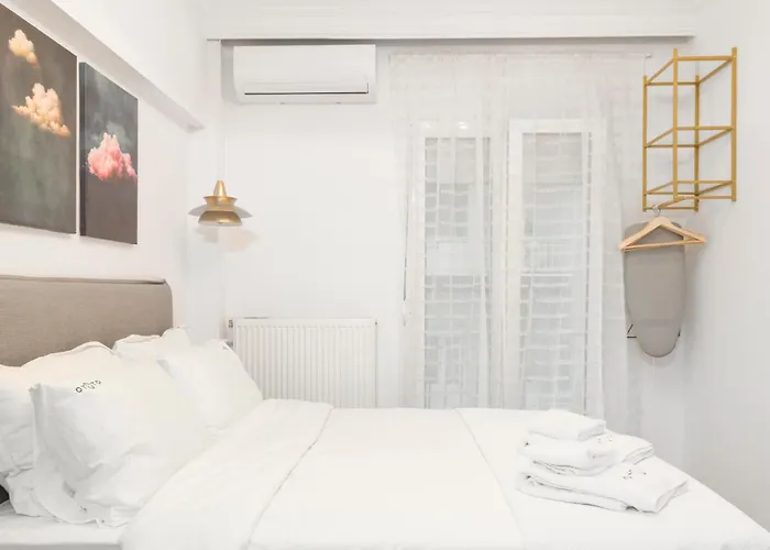 Ototo Stylish Living At Afentouli 2b